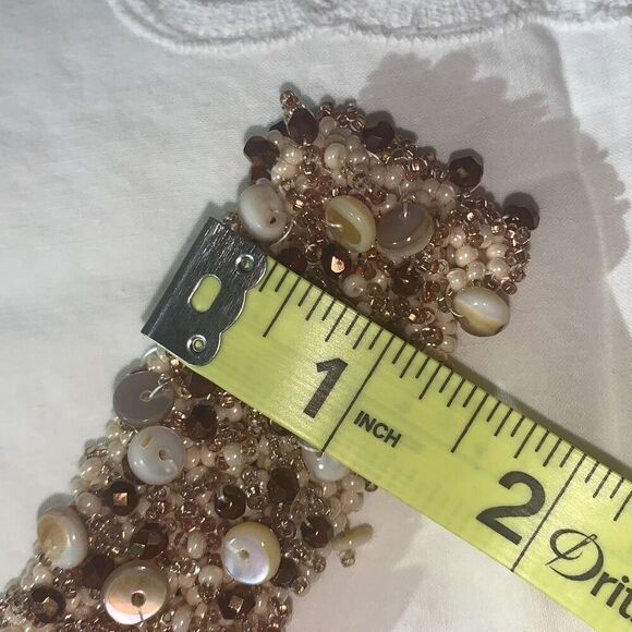 Handmade Seed Bead Mother of Pearl Bracelet 7.5” - Picture 14 of 15